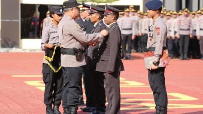 Momentum Hari Kesadaran Nasional, Polda Papua Berikan Penghargaan Satyalancana Pengabdian