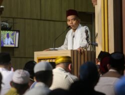 Ustaz Abdul Somad Ajak Umat Muslim Makmurkan Masjid Raya Bandung