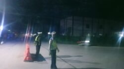 Personel Polres Sarmi Laksanakan Pengamanan di Pos Operasi Ketupat Cartenz 2026