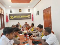 Sat Binmas Polres Sarmi Gelar Anev Bhabinkamtibmas di Polsek Bonggo, Tingkatkan Kinerja dan Pelaporan