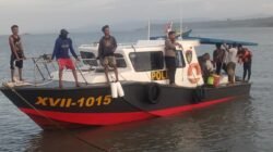 Dramatis! Tim SAR Gabungan Berhasil Evakuasi Kapal/Perahu Nelayan Terbalik di Perairan Sarmi