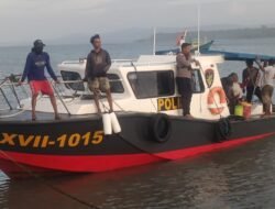 Dramatis! Tim SAR Gabungan Berhasil Evakuasi Kapal/Perahu Nelayan Terbalik di Perairan Sarmi