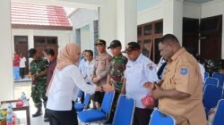 Sarmi Salurkan Bantuan Pangan untuk Ribuan Warga