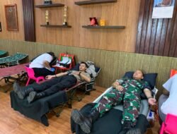 Personel Polres Sarmi Ikuti Donor Darah Peringati HUT ke-63 Kodam XVII/Cenderawasih