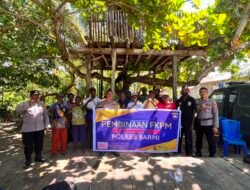 Sat Binmas Polres Sarmi Perkuat Peran FKPM melalui Pembinaan di Kampung Amsira
