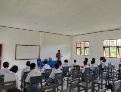 Polsek Pantai Barat Ajak Pelajar SMA Negeri 4 Sarmi Jauhi Narkoba