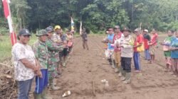 Waka Polsek Bonggo Bersama Masyarakat Gerakkan Pertanian dan Ketahanan Pangan di Kampung Srum