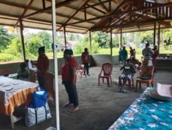 Bhabinkamtibmas Kampung Arbais Monitoring Kegiatan Posyandu di Distrik Pantai Barat