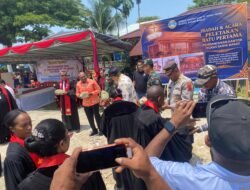 Kabag Logistik Polres Sarmi Hadiri Ibadah dan Peletakan Batu Pertama Pembangunan Kantor Klasis Sarmi Barat